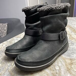 Ecco Women’s Gore Tex Boots Size 38